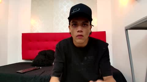 Snapshot of kinky_spice69 chatting on 09.30.25   online show from 09.30.25