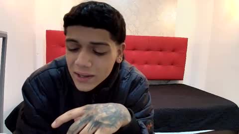 Snapshot of kinky_spice69 chatting on 10.21.25   online show from 10.21.25