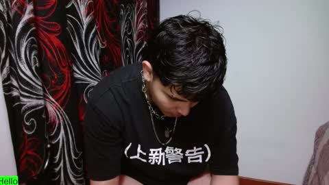 Snapshot of kinkybabies_ chatting on 02.07.25 Mercury online show from 02.07.25