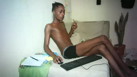 Snapshot of kinkybby_ chatting on 03.12.25 kinkybby_ online show from 03.12.25