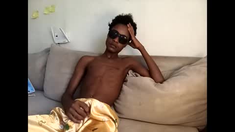 Snapshot of kinkybby_ chatting on 03.12.26 kinkybby_ online show from 03.12.26