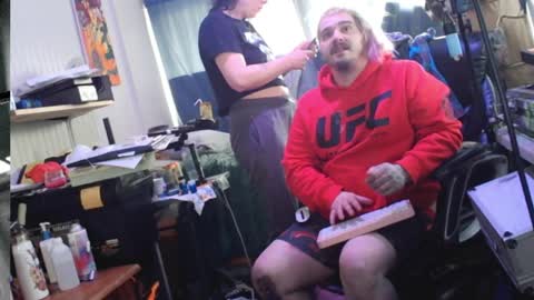 Kinky Cassie online show from 04.04.26