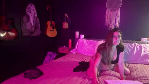Kinkyblinders online show from 10.21.25