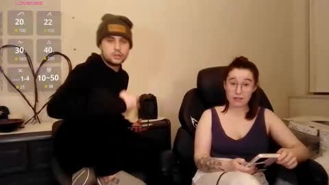 Maysie and Hunter online show from 12.27.24