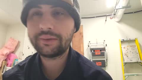 Maysie and Hunter online show from 02.18.25