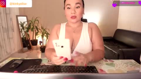 Jenny online show from 12.04.24