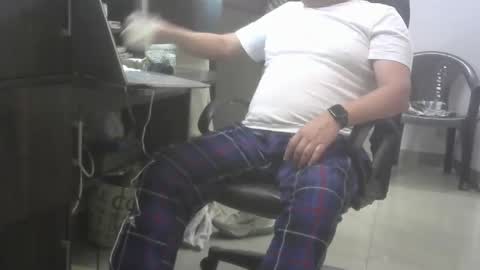 kinkyguy7979 online show from 02.23.25