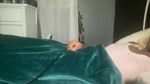 Bunniii online show from 02.08.25