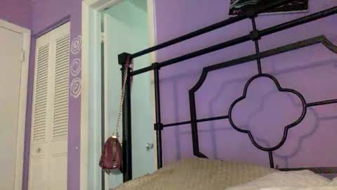 Bunniii online show from 04.06.26