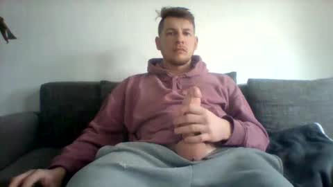 Snapshot of kinkylionboy chatting on 02.19.26 kinkylionboy online show from 02.19.26