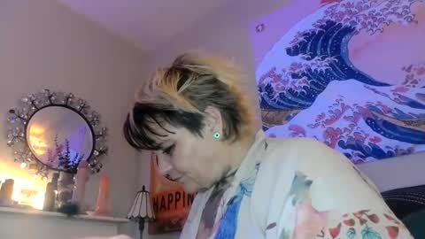 Snapshot of kinkypinkyplay2 chatting on 12.15.24 Kinky Pinky online show from 12.15.24