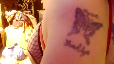 Snapshot of kinkypinkyplay2 chatting on 02.08.26 Kinky Pinky online show from 02.08.26