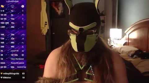 kinkywolf87 online show from 10.11.25