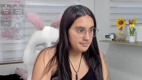 Snapshot of kir_ely chatting on 05.09.26 kir_ely online show from 05.09.26