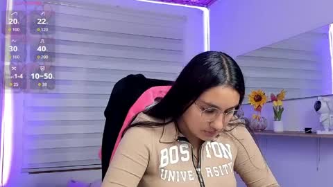 Snapshot of kir_ely chatting on 05.11.26 kir_ely online show from 05.11.26