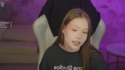 Snapshot of kira0541 chatting on 05.15.26 Sweet girls online show from 05.15.26