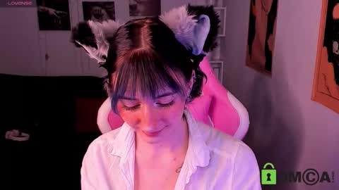 Snapshot of kira__cutie chatting on 02.06.26 Kira online show from 02.06.26