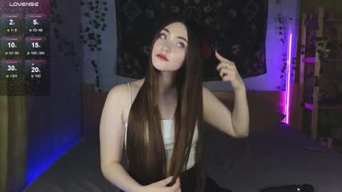 Snapshot of kira_jin chatting on 10.26.25 kira_jin online show from 10.26.25