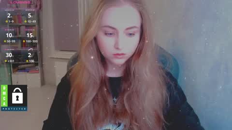 Snapshot of kira_love_sleep chatting on 01.30.25 you know thumb up me please its important online show from 01.30.25