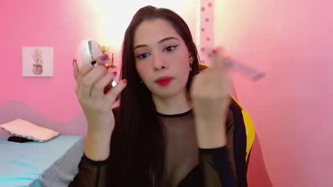 Snapshot of kira_lyn chatting on 02.02.26 Kira 3 online show from 02.02.26