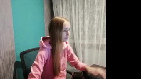 kira_morekiss online show from 10.04.25