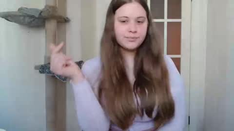 Kira Perry online show from 04.26.26