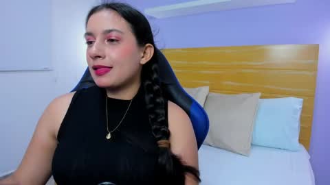 Snapshot of kira_relish chatting on 05.26.26 K I R A online show from 05.26.26