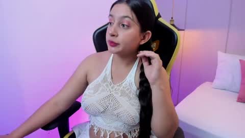 Snapshot of kira_relish chatting on 06.01.26 K I R A online show from 06.01.26