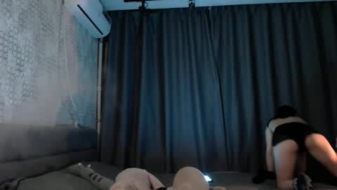 Kira  follow me  online show from 11.04.25