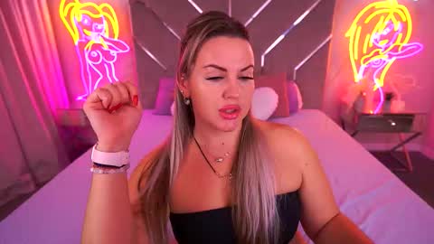 Kira online show from 11.24.25