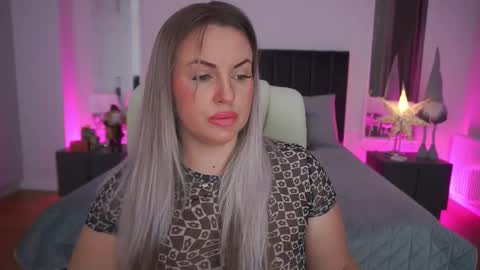 Kira online show from 01.14.26