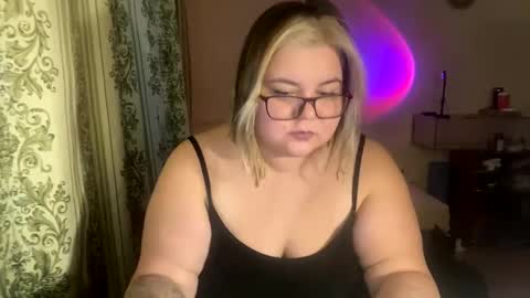 Just Kira online show from 01.25.25