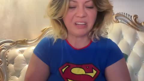 KiraDivine online show from 01.13.26