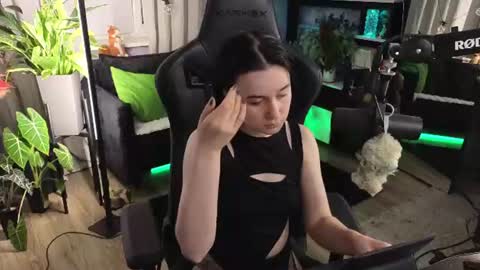 Snapshot of kiralilime chatting on 07.19.26 Kira online show from 07.19.26
