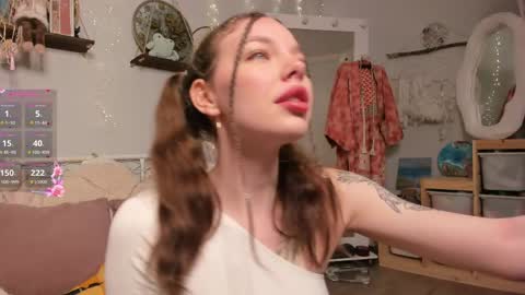 little vampire online show from 04.03.26