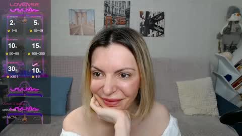 kiramartins cat online show from 12.20.24