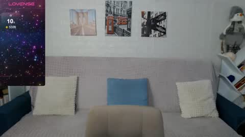 kiramartins cat online show from 12.28.24