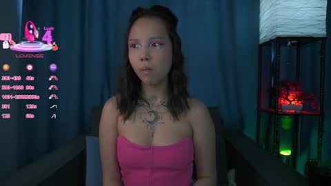 Kiara online show from 10.10.25