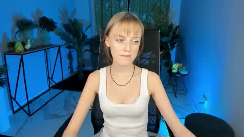 Kira online show from 11.09.25