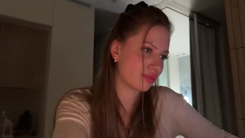 Snapshot of kiramystery chatting on 01.13.26 Kira online show from 01.13.26