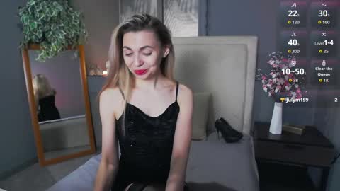 KiraNigt online show from 04.05.26