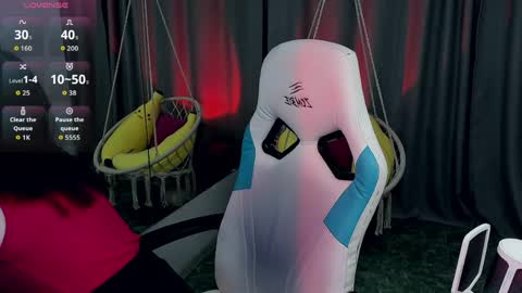 KiraParker online show from 03.30.26