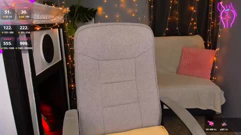 kiraxmoon online show from 12.13.24