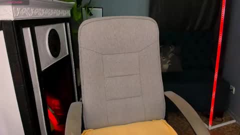 kiraxmoon online show from 02.26.25