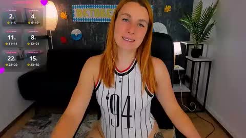 kiraxmoon online show from 09.14.25