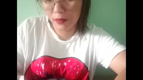 Snapshot of kiray20 chatting on 01.05.25 kiray20 online show from 01.05.25