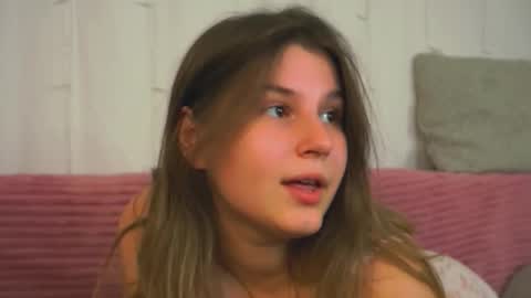 Snapshot of kirazephyr chatting on 10.15.25 Kira online show from 10.15.25