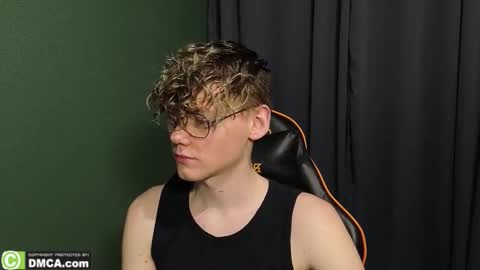 Snapshot of kirill_20_cm chatting on 02.13.26 Kirill and Andrey online show from 02.13.26