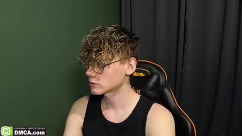 Snapshot of kirill_20_cm chatting on 02.15.26 Kirill and Andrey online show from 02.15.26