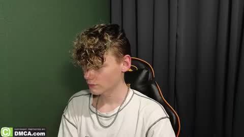 Snapshot of kirill_20_cm chatting on 02.19.26 Kirill and Andrey online show from 02.19.26